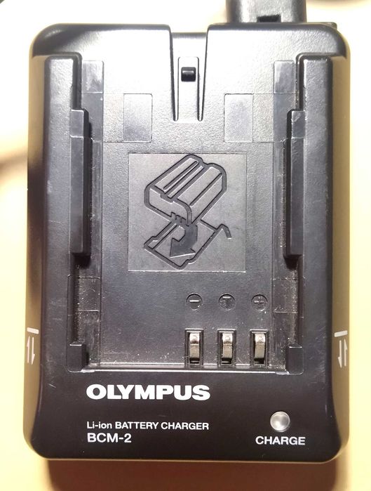Vários Olympus (bcm-2,  grip HLD-4, RM-UC1)