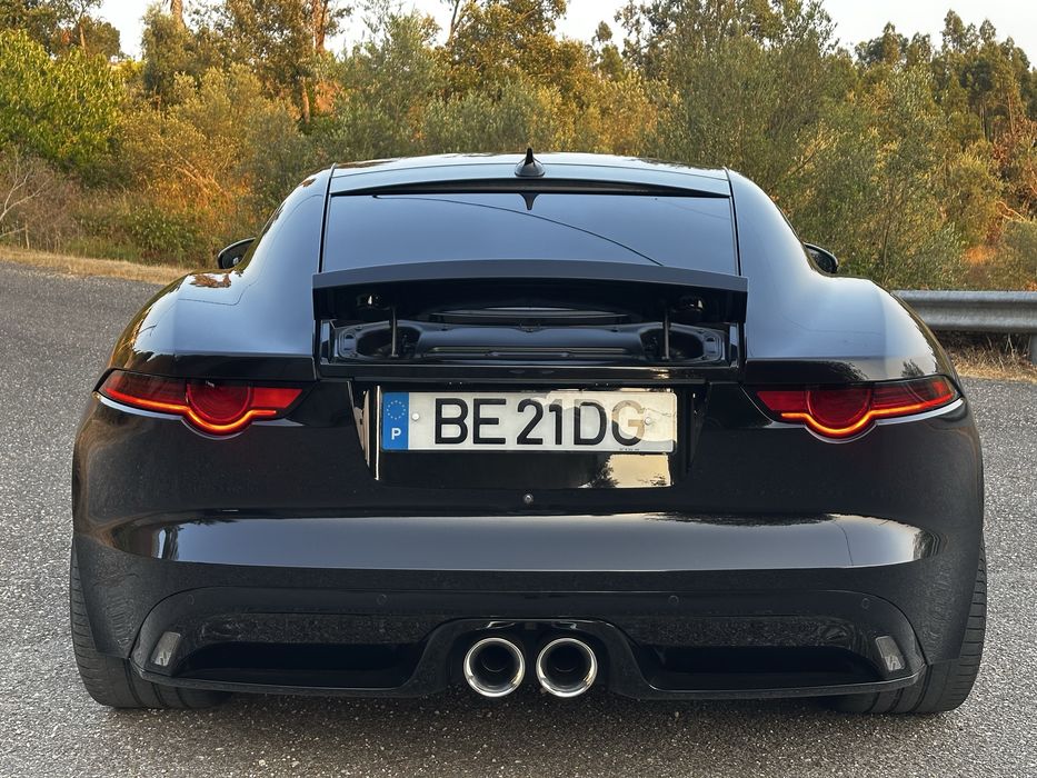 Jaguar F-Type V6 P340 R-Dynamic