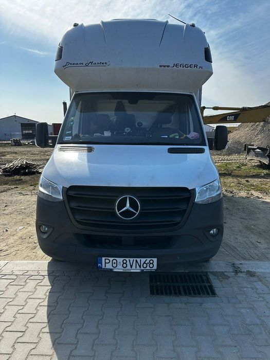 Mercedes-Benz Sprinter  Mercedes-Benz Sprinter Plandeka 10 e pal
