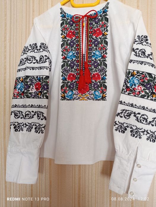 Вишиванка для дівчинки