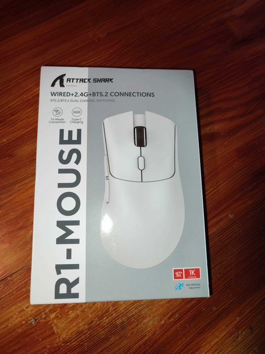 Myszka gamingowa R1 Attack Shark Biała
