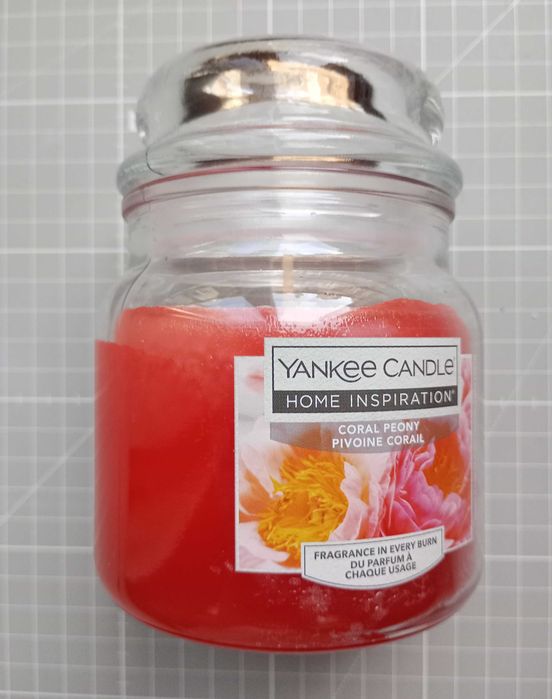 Yankee Candle świeca CORAL PEONY - słoik średni - 340 g