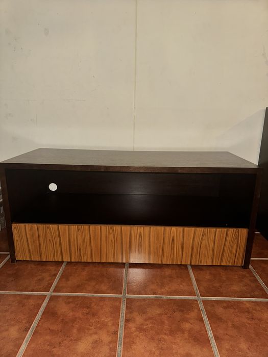 Móvel de televisão