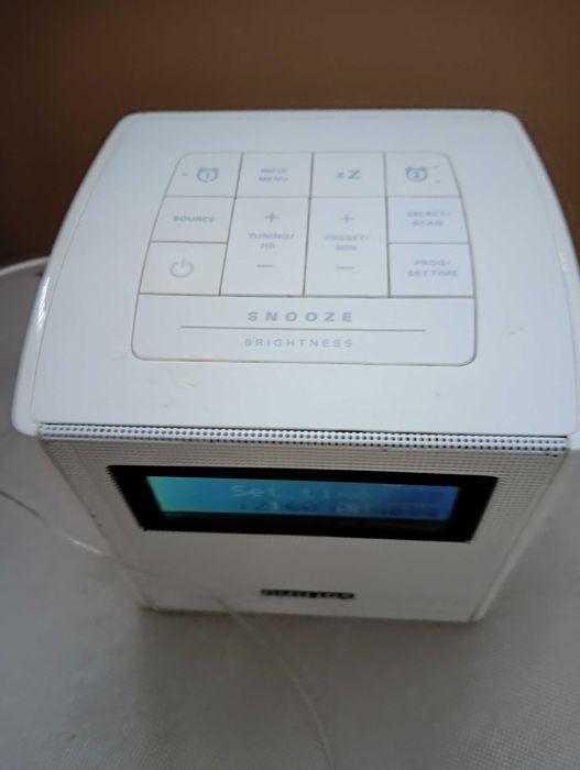 Philips AJB4300- radiobudzik
