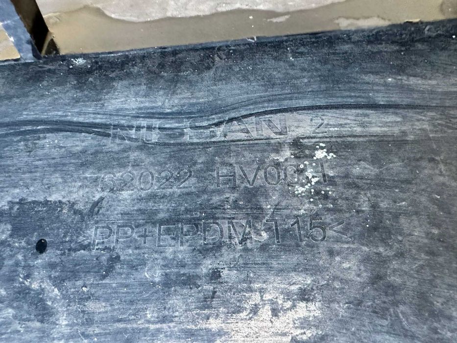 Nissan Qashqai II 2 J11 lift 17- zderzak przedni przód cały orginał