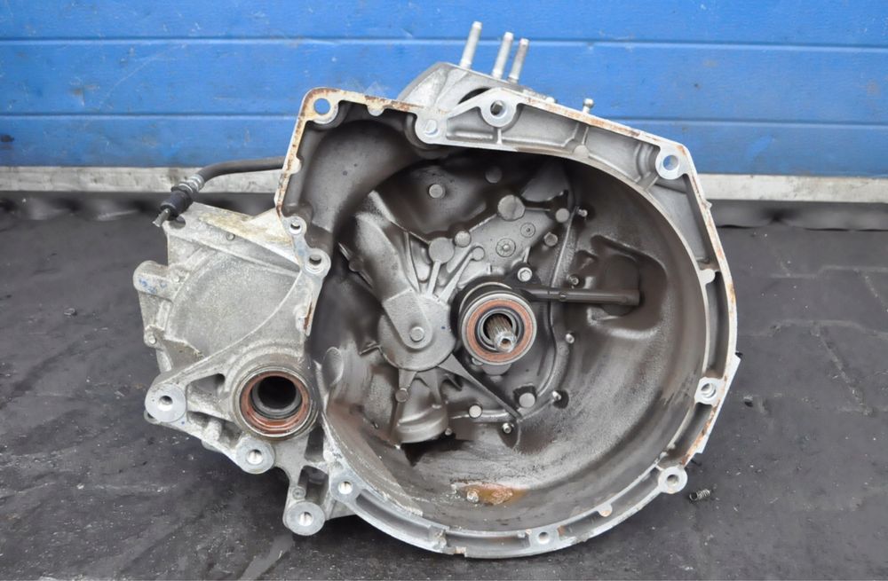 Кпп коробка передач Ford Fiesta transit mk8 1.0 1.1