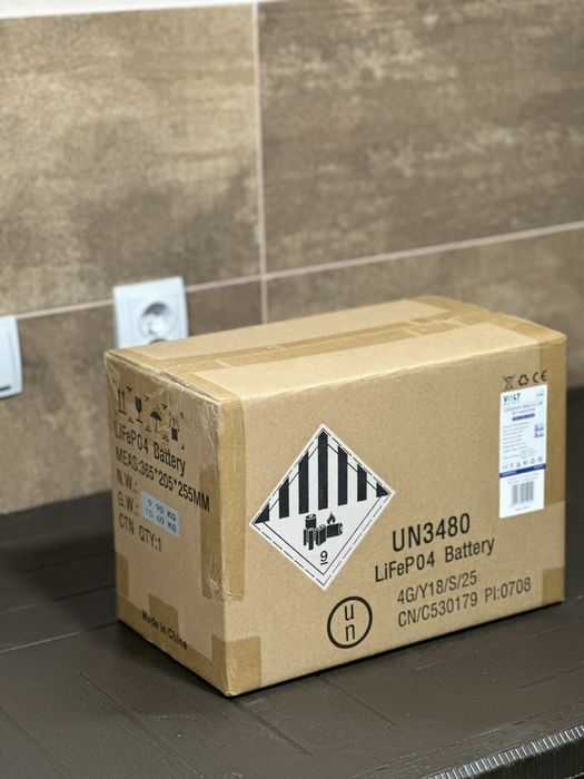 Продам акумулятор volt polska lifepo4 bms 100ah