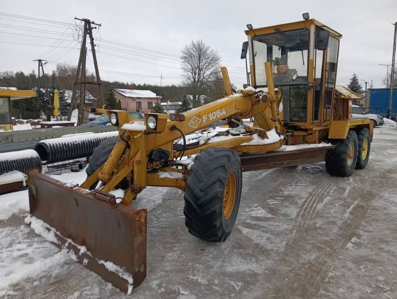 O&K F106A  Równiarka O&K F106 A + GPS Trimble 3D