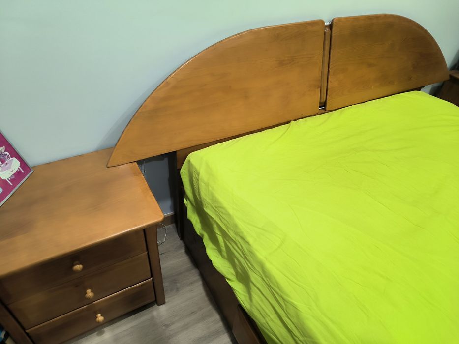 Mobília Cama de Casal / Quarto