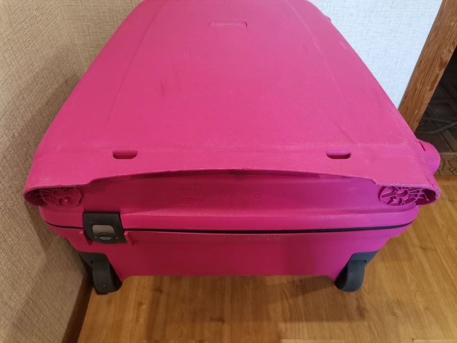 Samsonite 71 см валіза велика чемодан большой з поліпропілену самсоніт самсонайт