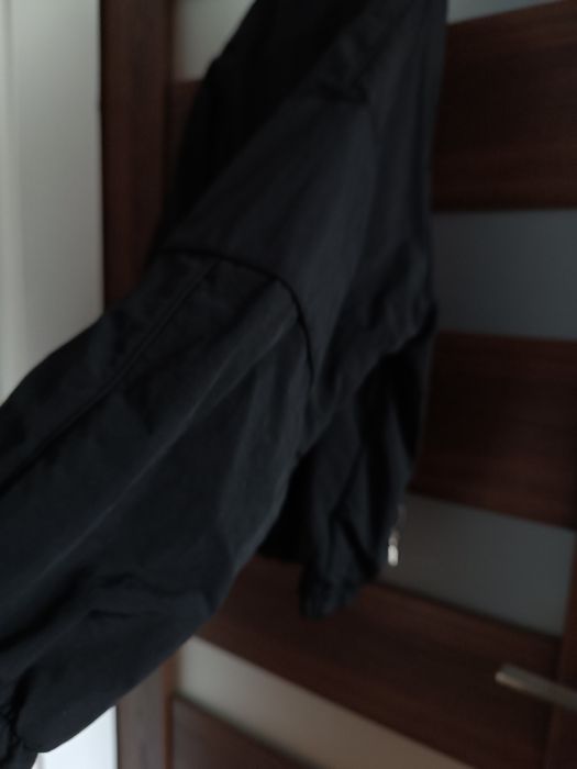 Kurtka Bershka 36 XS czarna wiatrówka oversize