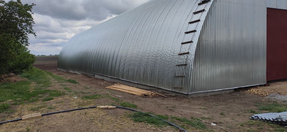 Будівництво арочних Ангарів по Україні. Комплектуючі для Ангарів.