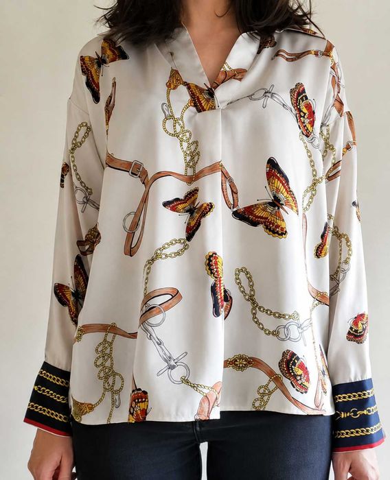 Camisa Fluida com Padrão Correntes e Borboletas - Zara
