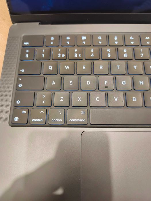 Macbook Pro 14" M4 16GB