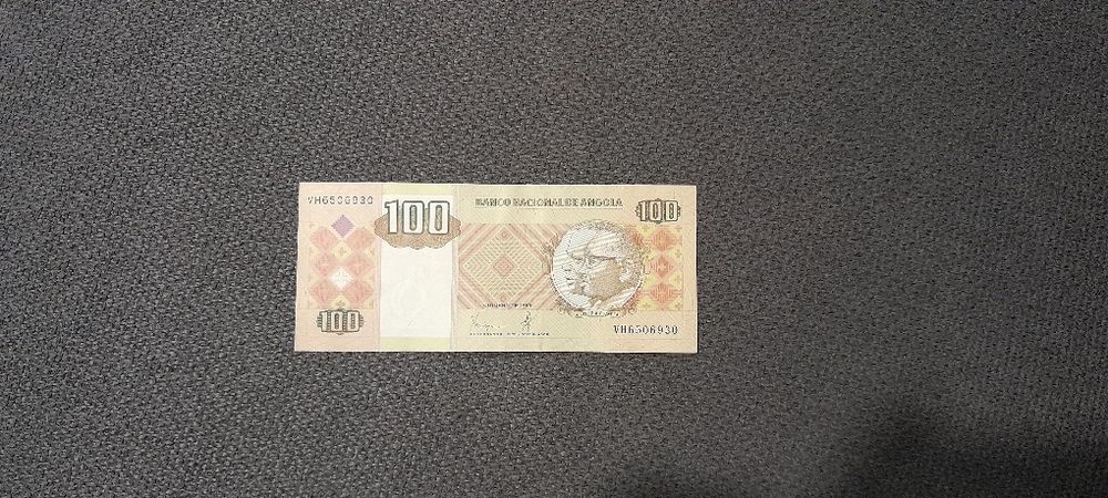 Nota de 100 kwanzas, Angola.