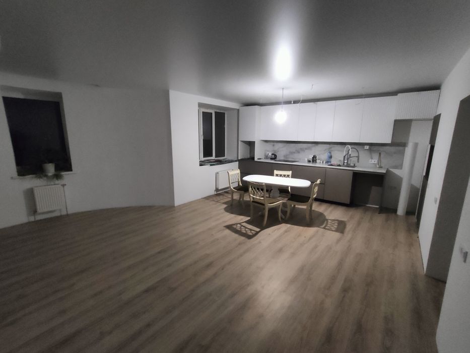 3-к. вул.Симоненка 4в, м. Вишгород