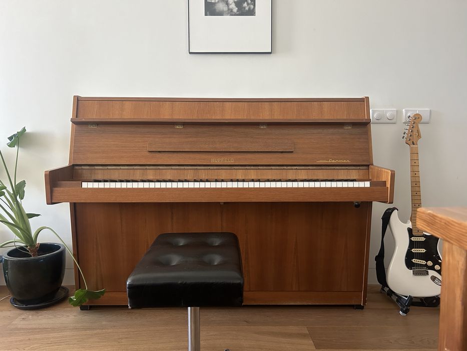 Piano acustico vertical Hupfeld