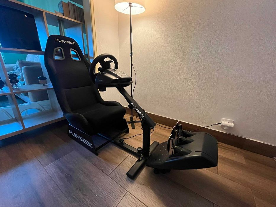 Logitech G923 XBOX/PC + Playseat Evolution