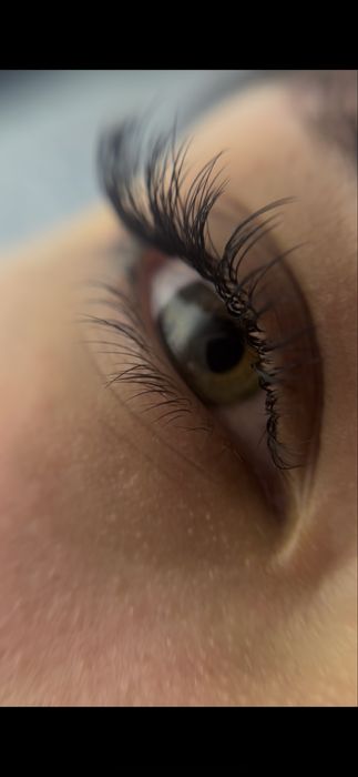 Нарощування вій Буча