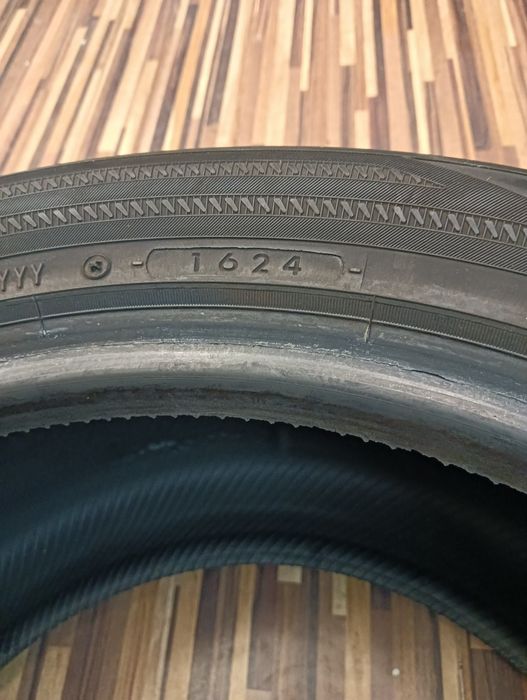 285/40/18 Yokohama Bluearth winter V906 Opony zimowe 2szt 2024r