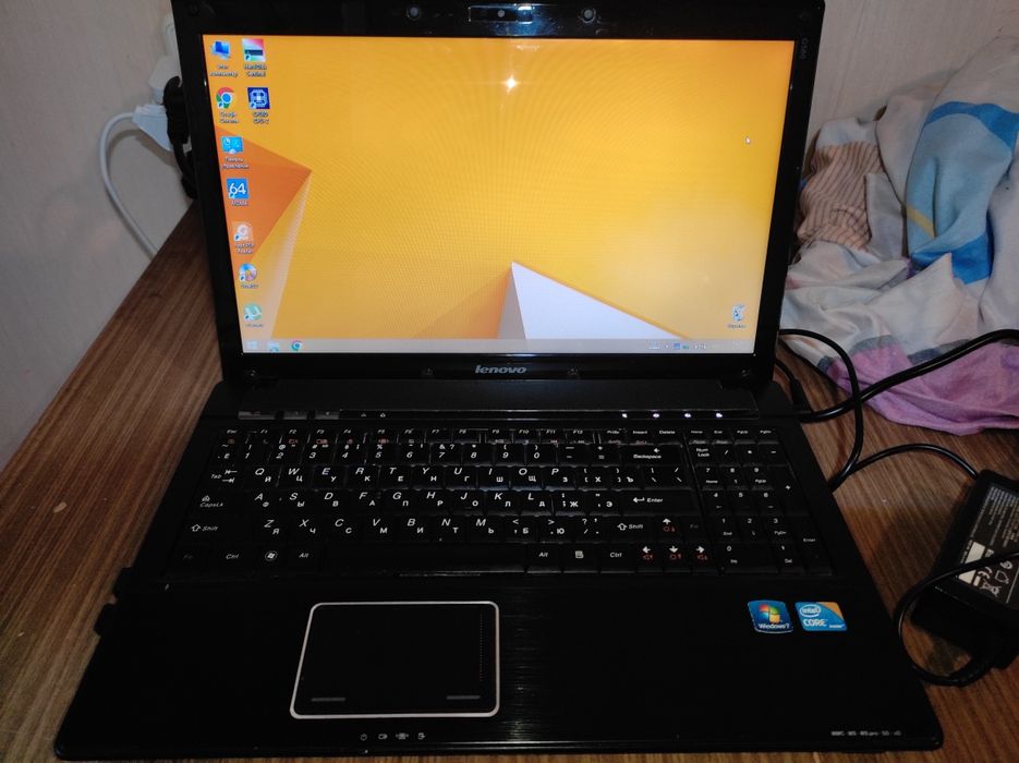 Ноутбук Lenovo G560 (20042) 4ГБ/500ГБ