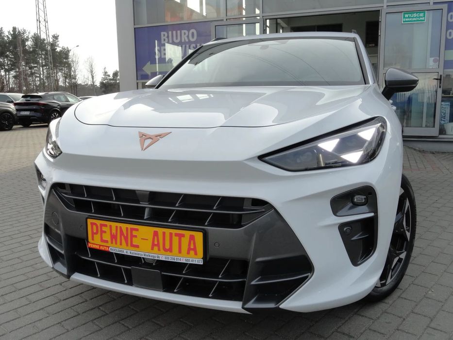 Cupra Terramar VZ 265 KM 4X4 Navi Full Led Digital Alu 19 Keyless go Kamera 2025