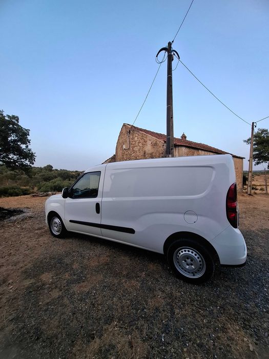 Small Moves and Courier Service530746979155322884