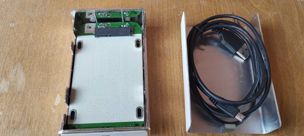 Портативний кейс на 2 sata hdd 2.5