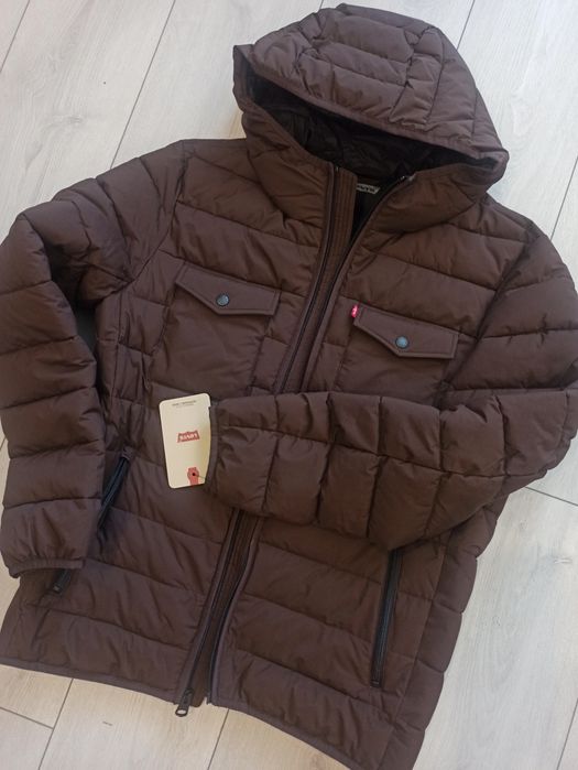 Куртка весняна Levi's. Оригінал.