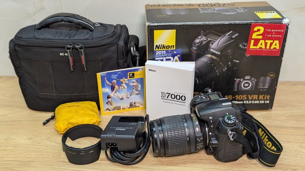 Фотоапарат Nikon D7000 18-105 VR Kit