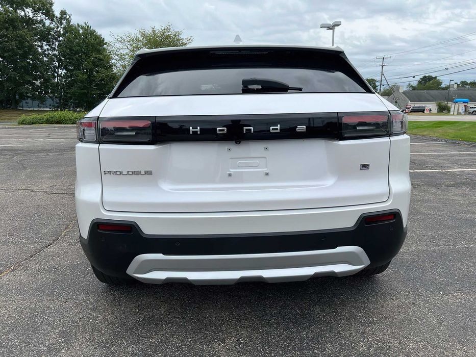 Honda Prologue EX      2024
