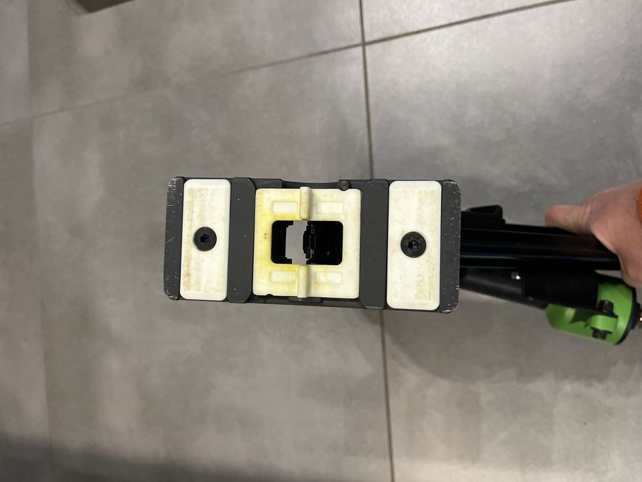 ESSVE EDGEFAST  - Pistolet-gwoździarka do ukrytego montażu  tarasu