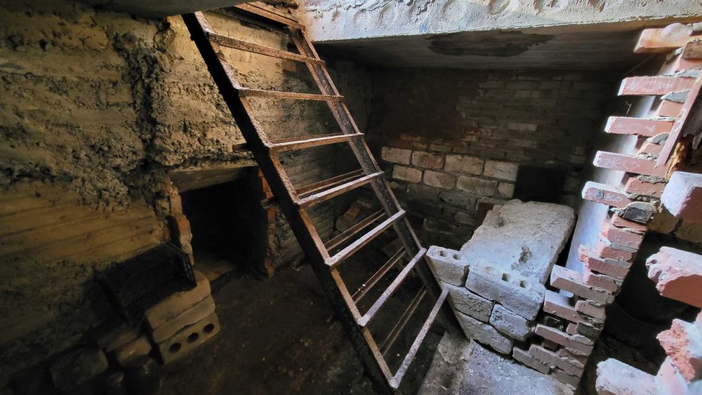 Продам гараж, поруч з Метро, кооператив "Олімпійський" (Восход")