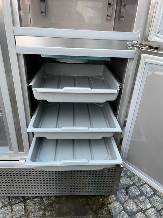 Armário misto de refrigeração e congelação - Fagor