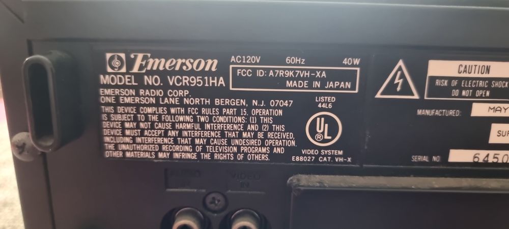 Retro Vintage Magnetowid Video Emerson VCR951HA made in japan