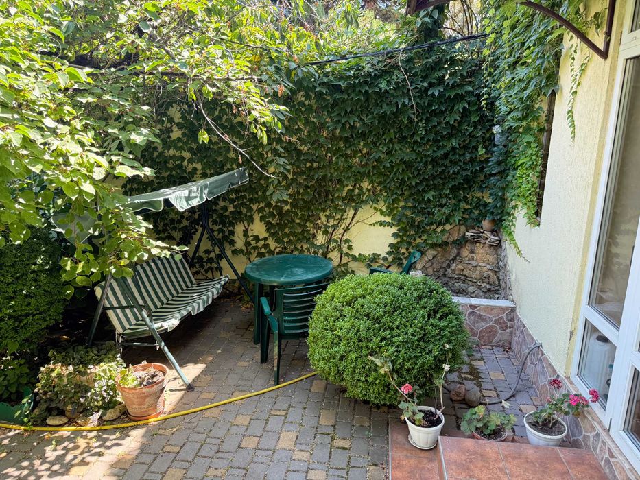 Двуповерховий дім подобово, 7 станція Великого Фонтану Одеса