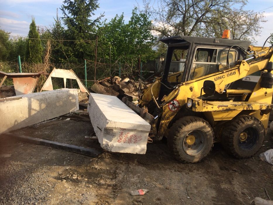 Погрузчик Бобкет Бобкат минипогрухчик ямобур