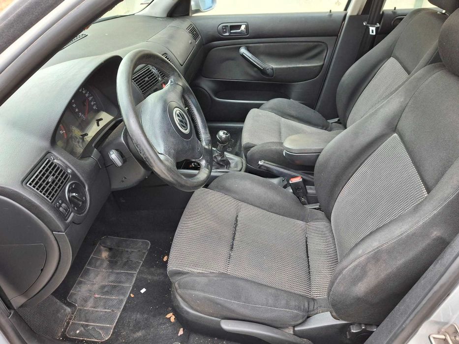 *PEÇAS* VW Golf IV 1.6