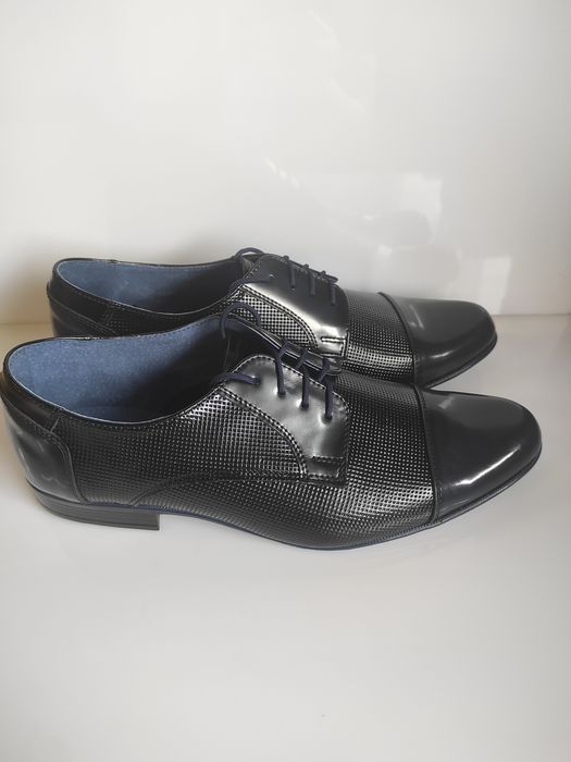 Sprzedam buty męskie r39