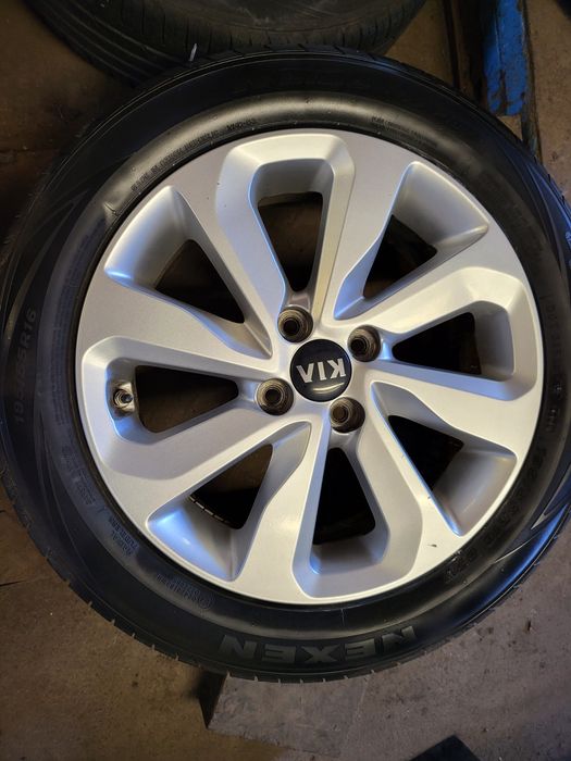 Alufelgi 16 Kia Rio Stonic Hyundai I20 4x100 ET43