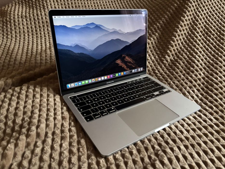 MacBook Pro 13" 2020 i5 8GB/256GB