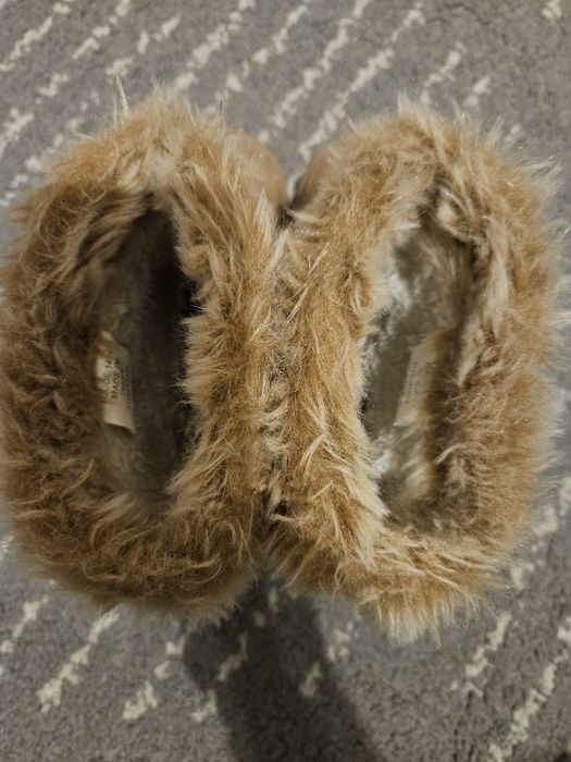 Sniegowce jasny brąz