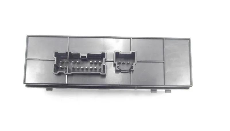 Botoes de comando dos vidros Nissan Juke 25401-1KA0A