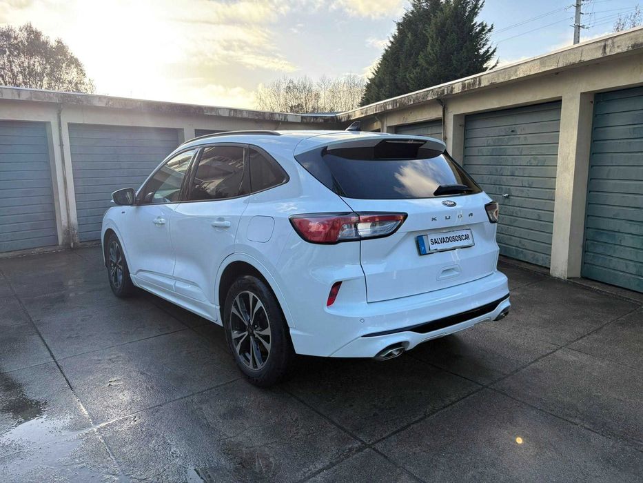 FORD KUGA 1.5 Ecoboost ST-LINE Gasolina