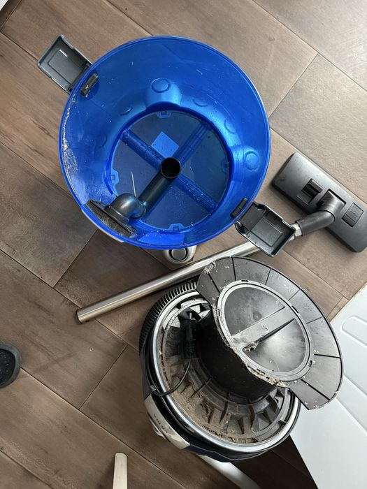 Aspirador a Água FLAMA 1667FL (1600 W)