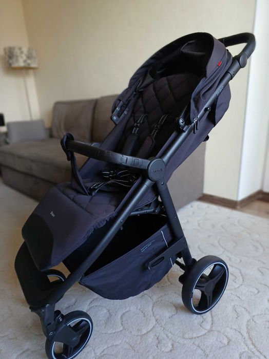 Коляска прогулянкова Carrello Bravo