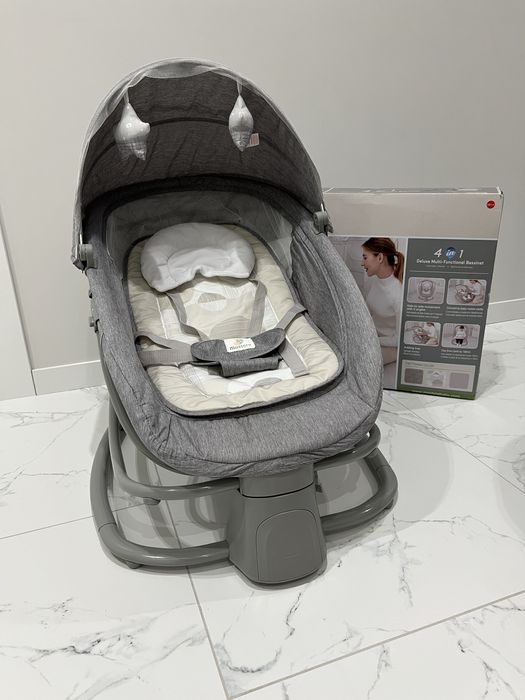 Заколисуючий центр шезлонг стільчик 4 в 1 Mastela