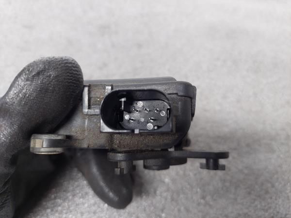 Motor da comporta da sofagem AUDI A4 (8D2, B5)