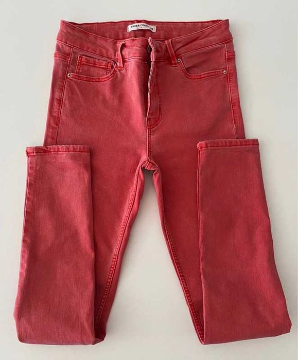 Calças vermelhas skinny