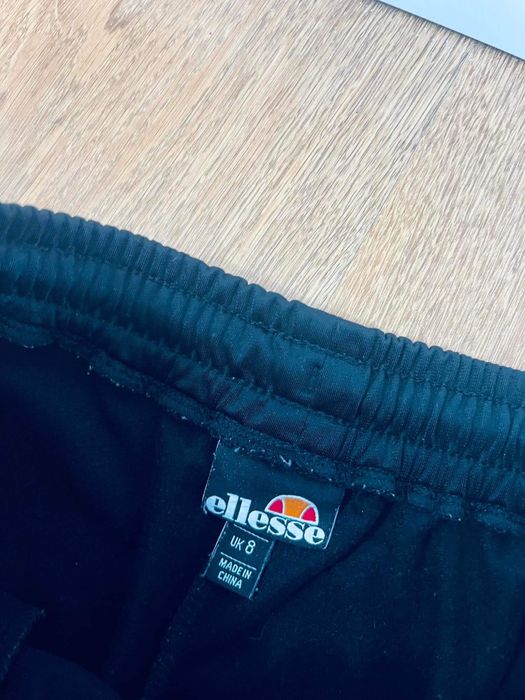 Ellesse spodenki sportowe s 36 czarne na gumce sport